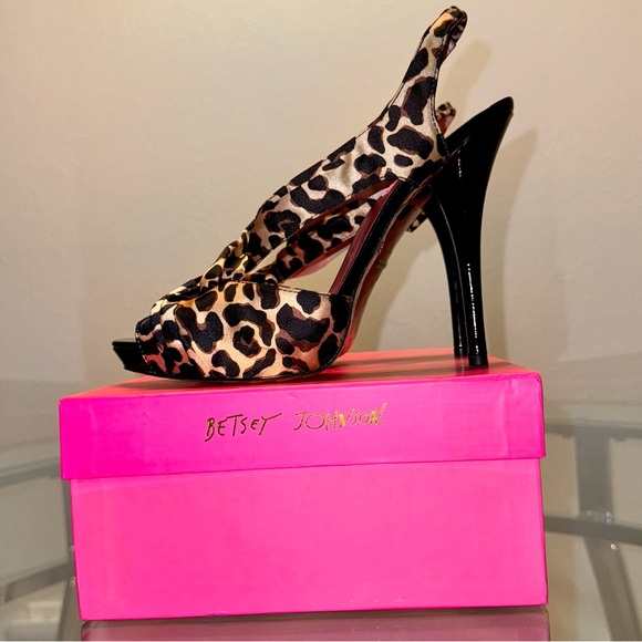 Betsy Johnson Leopard High Heel Stilettos Sz 10, Brand New. - Picture 4 of 11